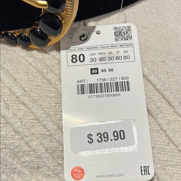 Zara Black and Gold Ornate Buckle Belt - Picture 3 of 7